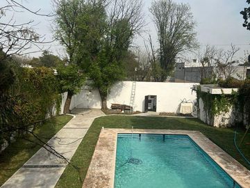 LINDA QUINTA EN JARDINES DE LA SILLA