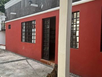 LINDA QUINTA EN JARDINES DE LA SILLA