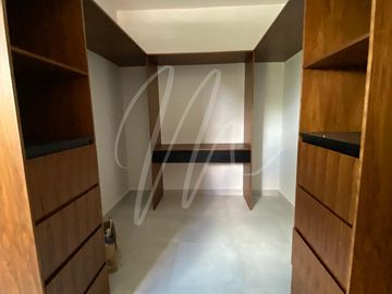 Casa en Venta en Vía Cumbres, Cancún