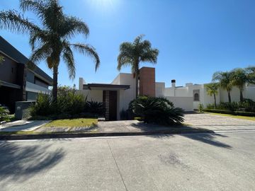Casa en Venta  Club de Golf Tres Marías