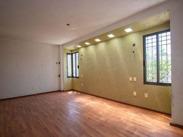 CASA EN VENTA TLALTENANGO