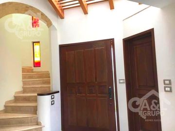 Residencia en Venta ubicada en Fraccionamiento Residencial Campestre El Telefre
