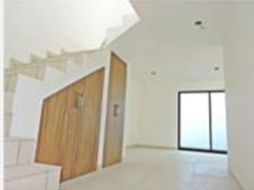 VENTA DE CASA NUEVA MODELO MARIA EN RESIDENCIAL ROMA EN MEXICALTZINGO