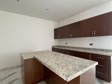 Casa en Fraccionamiento Real del Valle