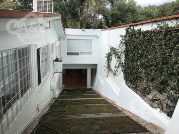 Casa en venta un piso con Alberca Cancha de Tenis  Fraccionamiento Residencial Coapexpan