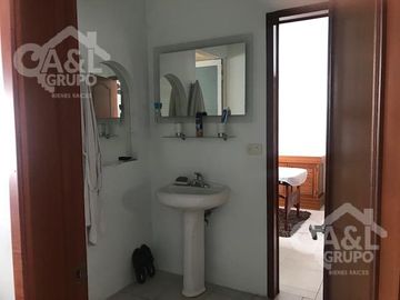 Casa en venta un piso con Alberca Cancha de Tenis  Fraccionamiento Residencial Coapexpan
