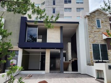 Casa en Venta Fraccionamiento Zorros Vistas Altozano