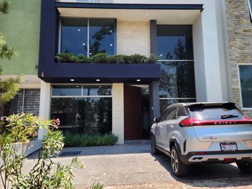 Casa en Venta Vistas Altozano Fraccionamiento Privado