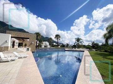 CASA EN VENTA FRACCIONAMIENTO SANTA ISABEL ZONA CARRETERA NACIONAL MONTERREY