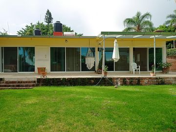 Casa en venta en condominio Zona Dorada de Cuernavaca
