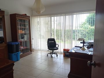 Casa en venta en condominio Zona Dorada de Cuernavaca