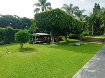Casa en venta en condominio Zona Dorada de Cuernavaca