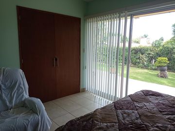 Casa en venta en condominio Zona Dorada de Cuernavaca