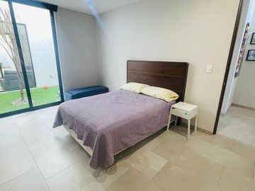 Casa en Venta LOMAS PUNTA DEL ESTE recamara en planta baja