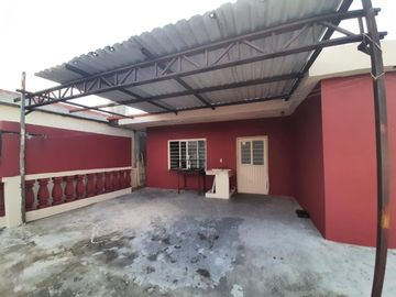 CASA VENTA CON LOCALES COMERCIALES LAS PUENTES SAN NICOLAS