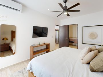 Departamento de 2 habitaciones en Av. 25 Norte en Playa del Carmen P4300