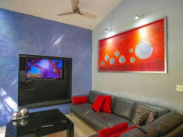 CASA EN  FRACCIONAMIENTO BURGOS