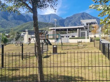 Casa en  venta en Sierra Alta, Monterrey.