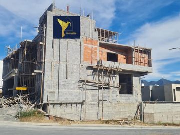 Casa en  venta en Sierra Alta, Monterrey.