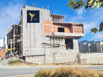 Casa en  venta en Sierra Alta, Monterrey.