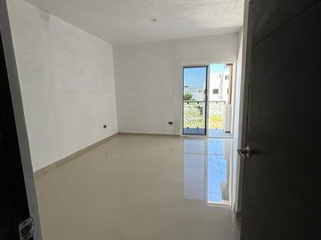 Casa en Venta en Villa Toledo, Apodaca Nuevo León
