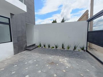 Casa en venta con cuatro habitaciones en Ocotlán, Tlaxcala