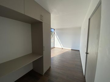 Casa en venta con cuatro habitaciones en Ocotlán, Tlaxcala