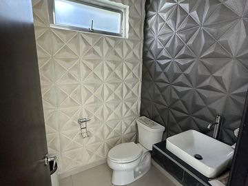 CASA USADA EN VENTA   RINCONADAS REAL DE PACHUCA, ATRAS DEL ISSSTE, PACHUCA, HGO.