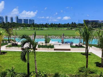 Departamentos en la Vela Puerto Cancun en venta y preventa