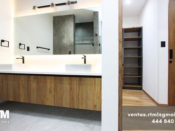 SE VENDE CASA EN RESIDENCIAL LA VISTA