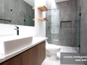 SE VENDE CASA EN RESIDENCIAL LA VISTA