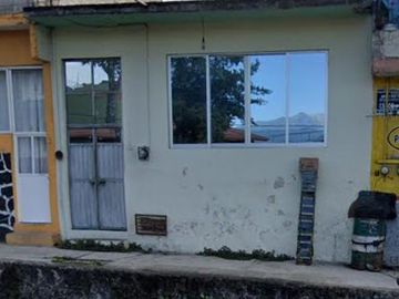 Casa con excelente ubicación en la colonia Obrero Campesina