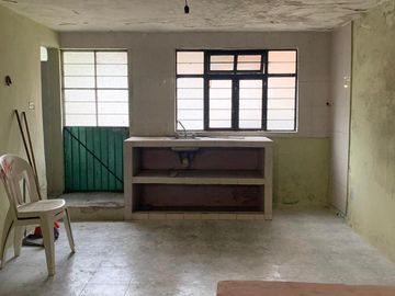 Casa con excelente ubicación en la colonia Obrero Campesina