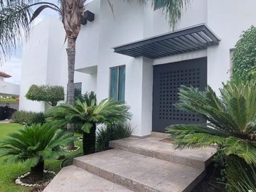 Casa en Fraccionamiento Kloster Sumiya