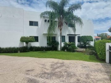 Casa en Fraccionamiento Kloster Sumiya