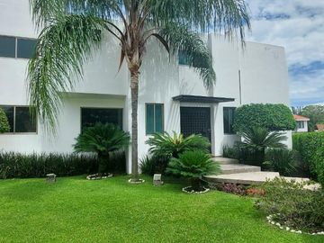 Casa en Fraccionamiento Kloster Sumiya