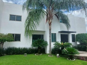 Casa en Fraccionamiento Kloster Sumiya