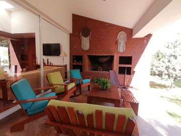 Casa de un solo Nivel de Diseño en Venta Fraccionamiento Atras de Plaza San Diego