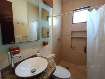 En Venta Pent House lock off Parque Real Selvamar
