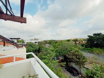 En Venta Pent House lock off Parque Real Selvamar