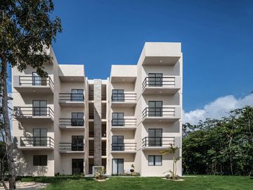 Departamento en venta en Puerto Morelos de 2 habitaciones a 10 minutos de la playa