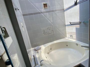 Casa muy funcional en buen estado, en venta, cerca de Pilares y Doctor Vertiz