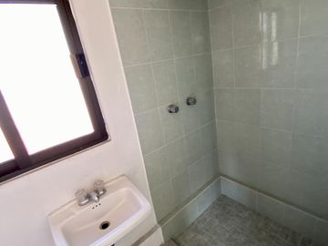 Casa muy funcional en buen estado, en venta, cerca de Pilares y Doctor Vertiz