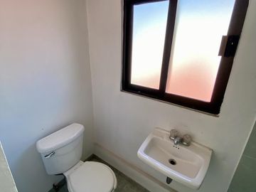 Casa muy funcional en buen estado, en venta, cerca de Pilares y Doctor Vertiz