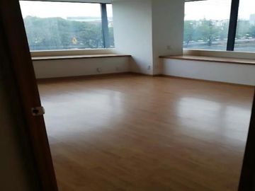 Oficina renta o venta en excelente ubicación
