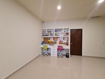 CASA EN VENTA  LOMAS DEL SOL