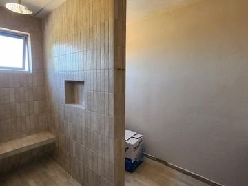 Casa en  Venta en Club de Golf Altozano colinda con Campo de Golf