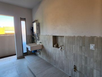 Casa en  Venta en Club de Golf Altozano colinda con Campo de Golf