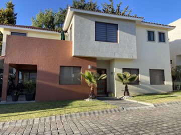 Casa en Venta o Renta en Rincon de Encinos