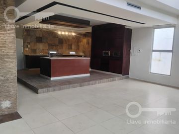 Casa en Venta y Renta, Revolución Col. Centro.